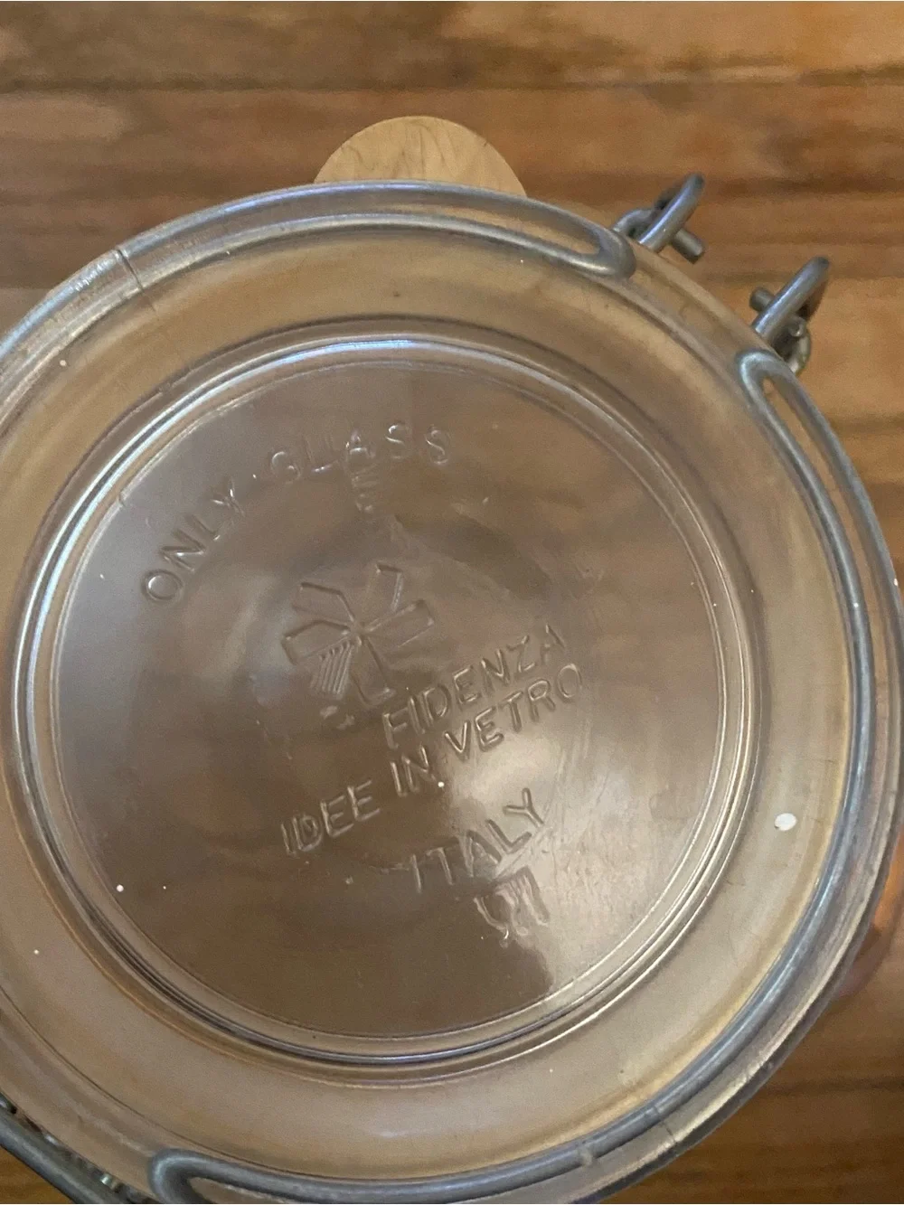 FIOERNZA Glass Storage Jar from Italy. 3L. Rubber seal needs replacing.
